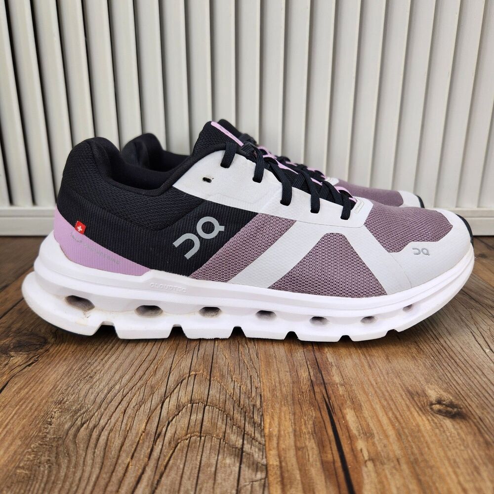 On Cloudrunner Running Shoes Womens Sz 8.5 Heron Black Athletic Sneaker 46.98641